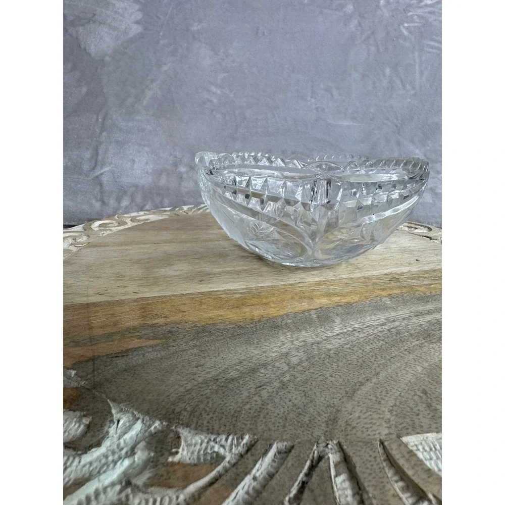 Vintage Frosted Rose Crystal Glass Bowl Scalloped‎ Floral Candy Dish 7